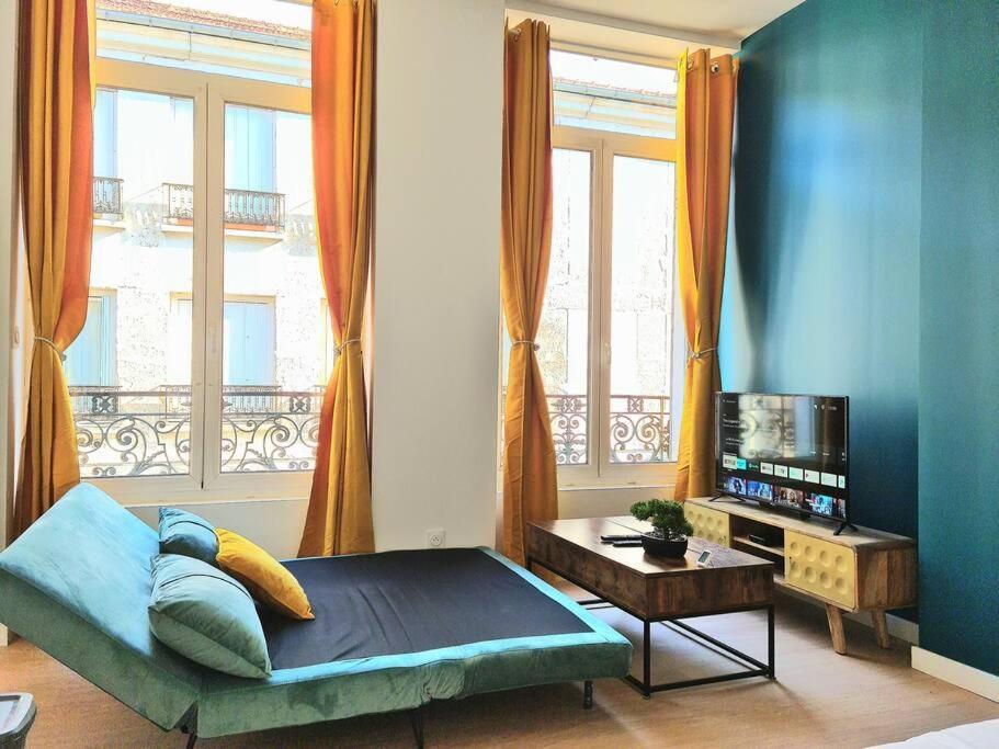 Le Cosy Central Moderne Et Chaleureux Saint-Etienne  Eksteriør bilde